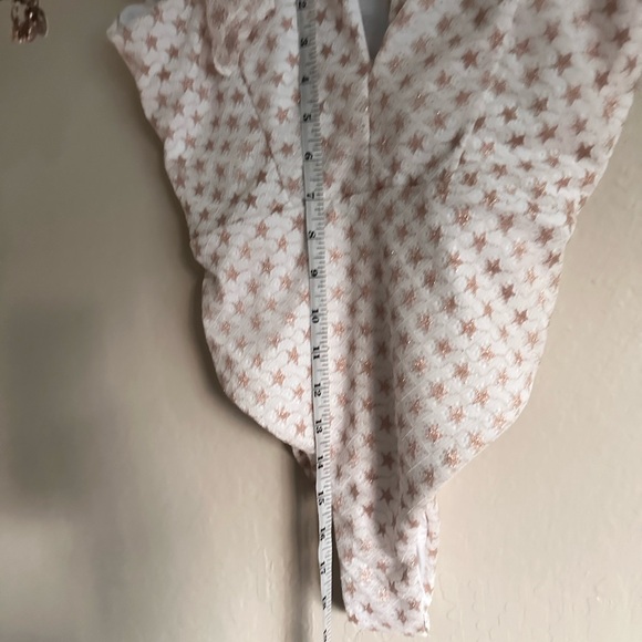 Soah Sienna Printed Lace One-Piece Swimsuit for Women - Picture 10 of 14